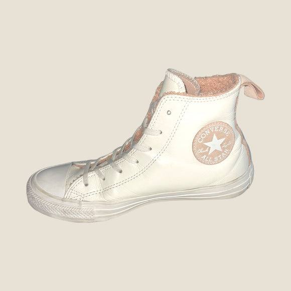 Converse Leather White And Pink Trainers - UK 5