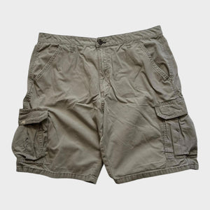 Wrangler Baggy Cargo Shorts Men's Tan Brown Relaxed Wide Leg Size 34 Waist