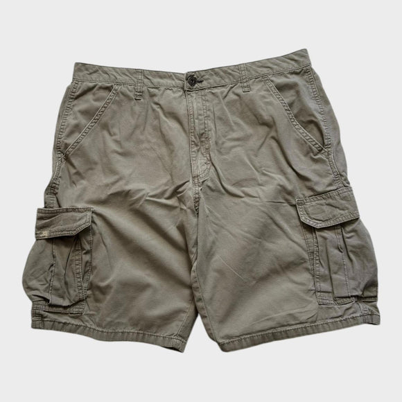 Wrangler Baggy Cargo Shorts Men's Tan Brown Relaxed Wide Leg Size 34 Waist